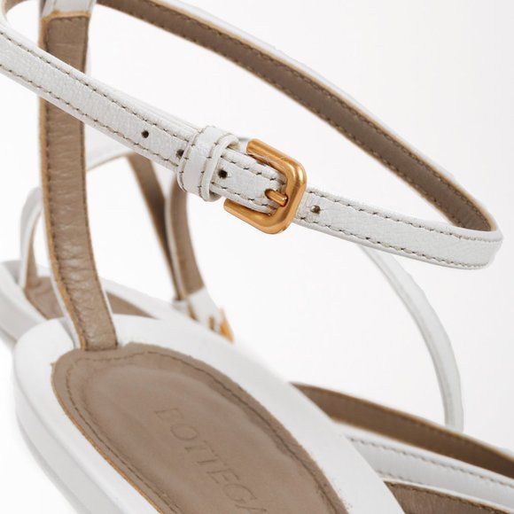 Bottega Veneta White Leather Stretch Strap Sandals - Picture 7 of 9